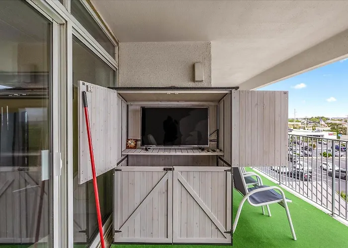 Hébergement de vacances Towers-3 Bedroom Spacious With Indoor Pool! *